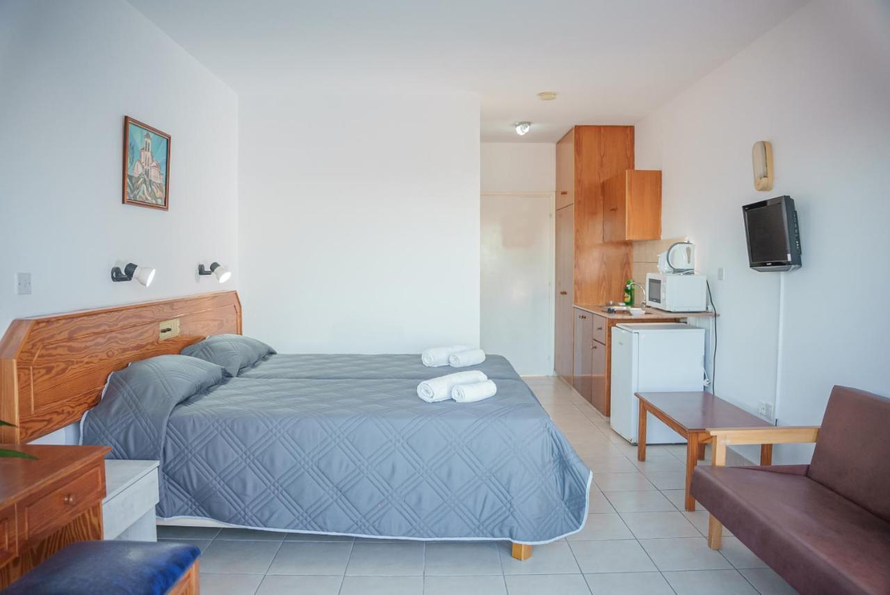 Konnos Bay Gardens Aparthotel Protaras Buitenkant foto